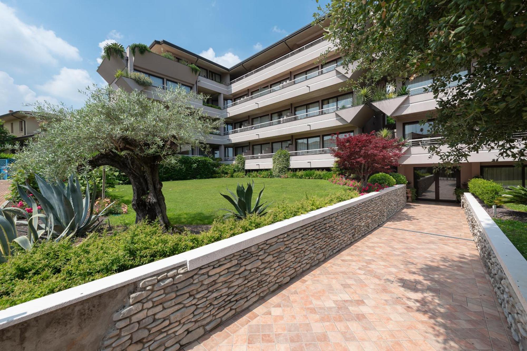 Il Sogno Apartments Desenzano del Garda Exterior photo